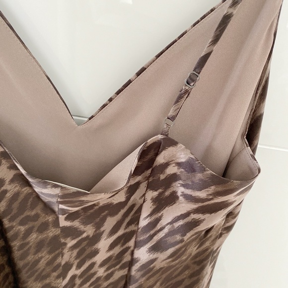 l'agence • jodie sauvage leopard animal print brown silk bias cut slip dress - Picture 9 of 10